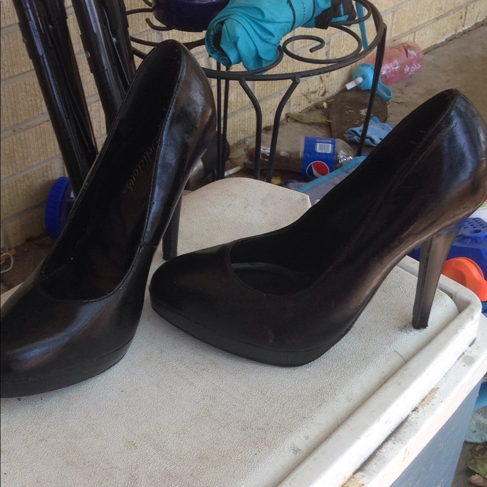 Black heels